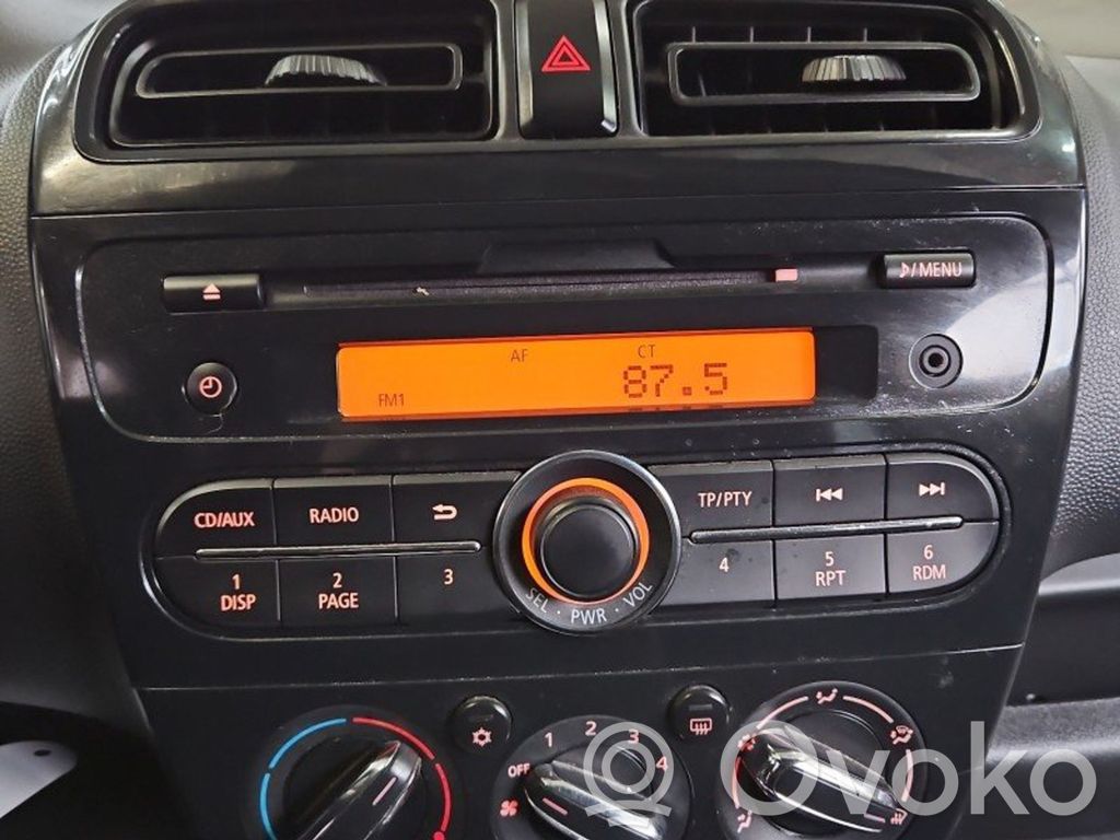 Mitsubishi Space Star Radio/CD/DVD/GPS head unit 
