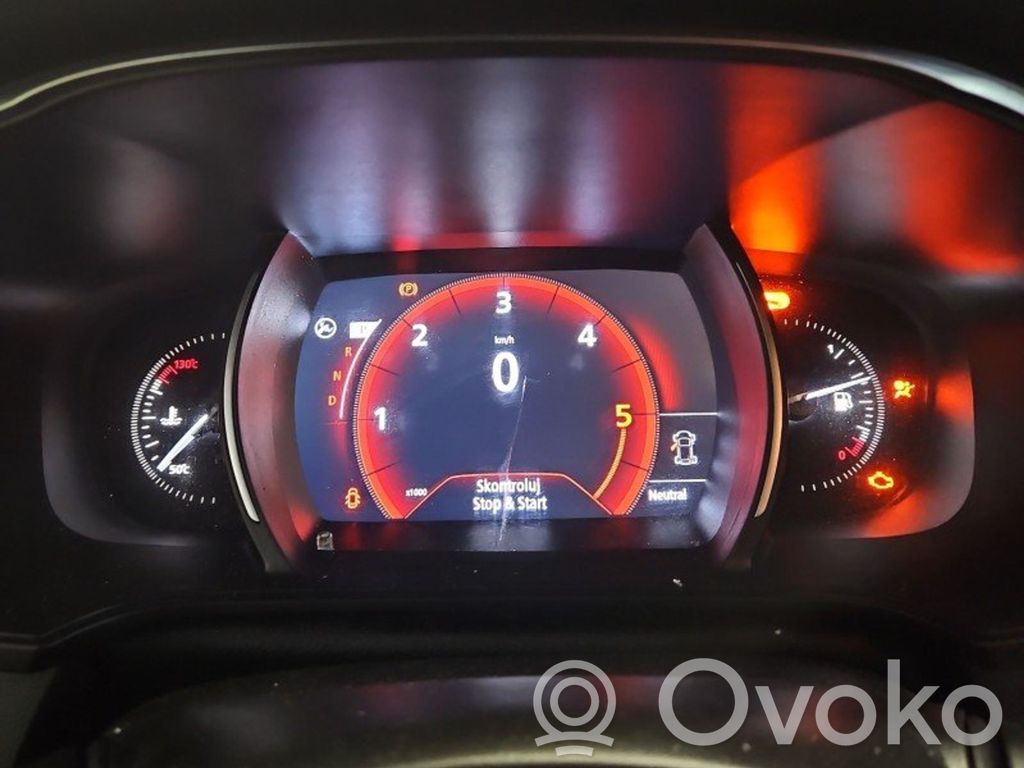 Renault Megane IV Speedometer (instrument cluster) 