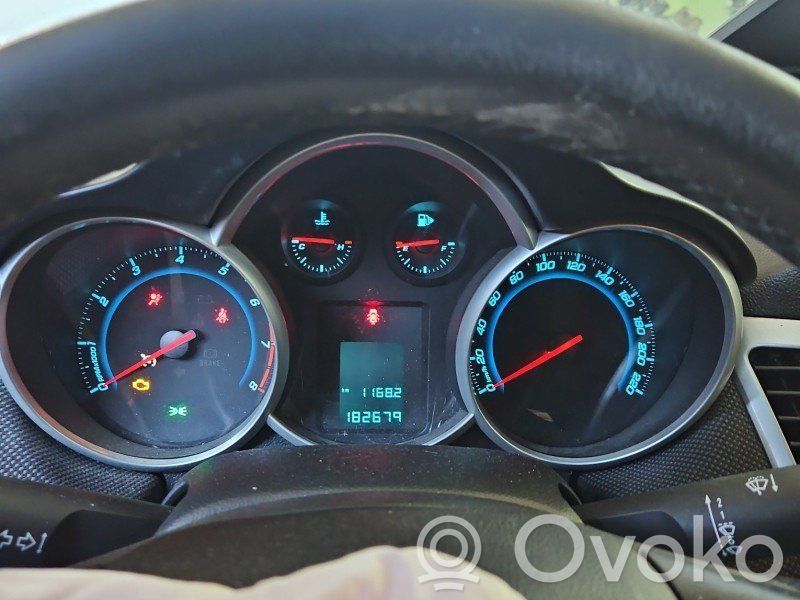 Chevrolet Cruze Unidad de control/módulo ECU del motor 