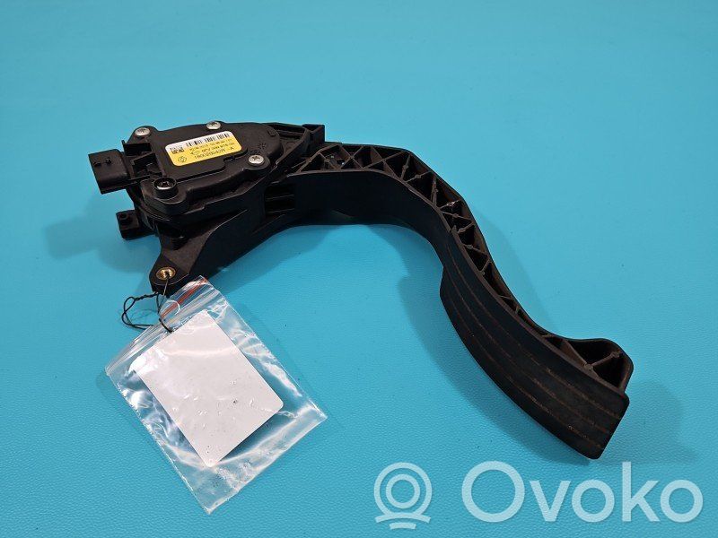 Dacia Sandero Accelerator throttle pedal 