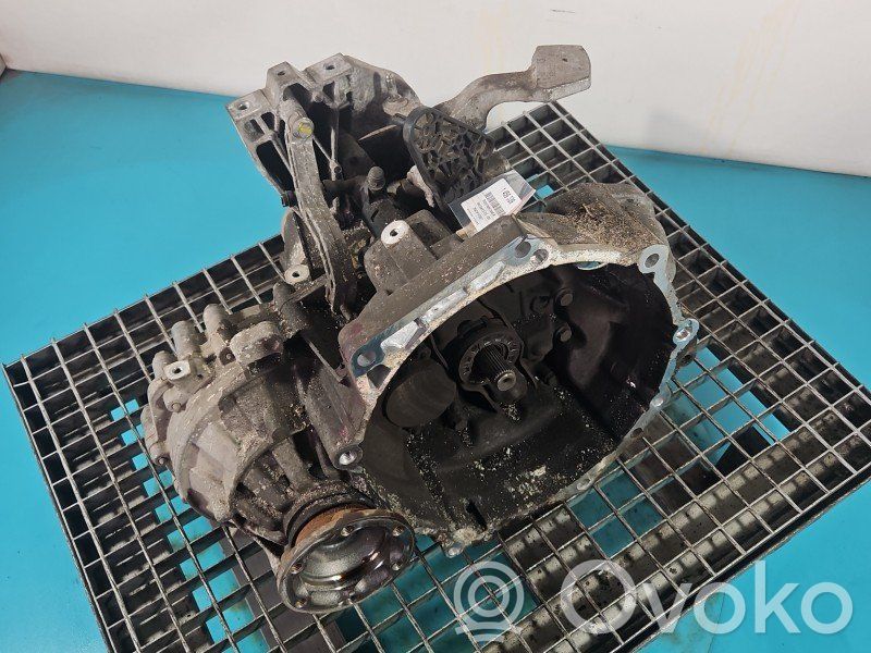 Skoda Superb B8 (3V) Cutie viteze manuală cu 5 trepte 