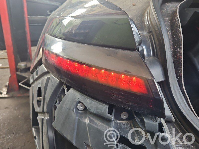 Renault Laguna III Luz trasera/de freno