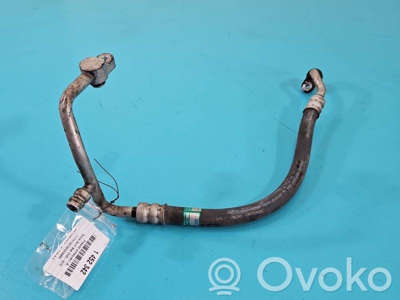 Suzuki Swift I Ilmastointilaitteen putki (A/C) 