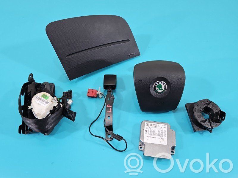 Skoda Fabia Mk2 (5J) Airbag-Set 