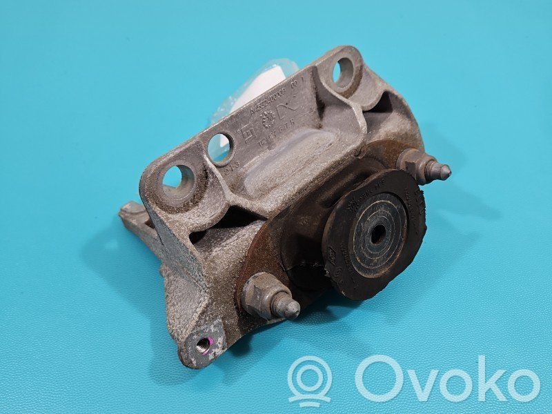 Renault Twingo III Engine mount vacuum valve 