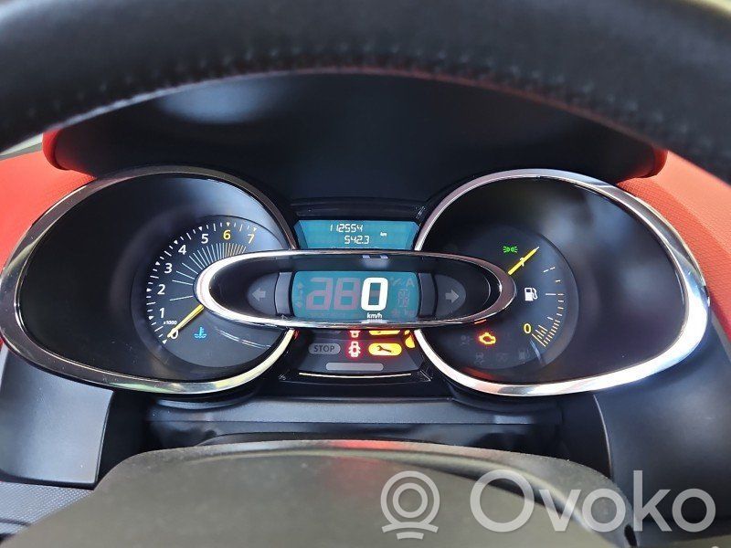 Renault Clio IV Velocímetro (tablero de instrumentos) 
