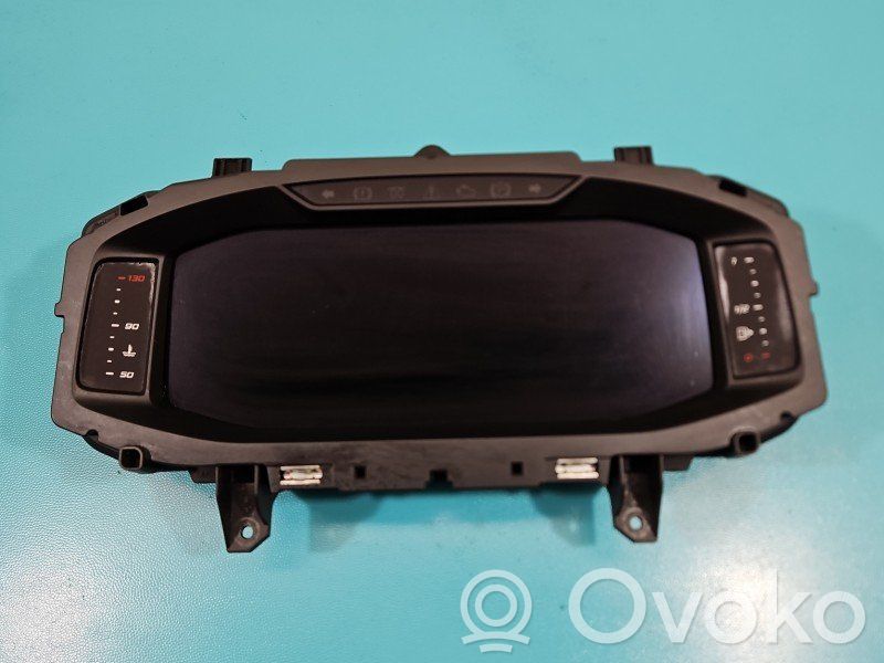 Seat Arona Geschwindigkeitsmesser Cockpit 