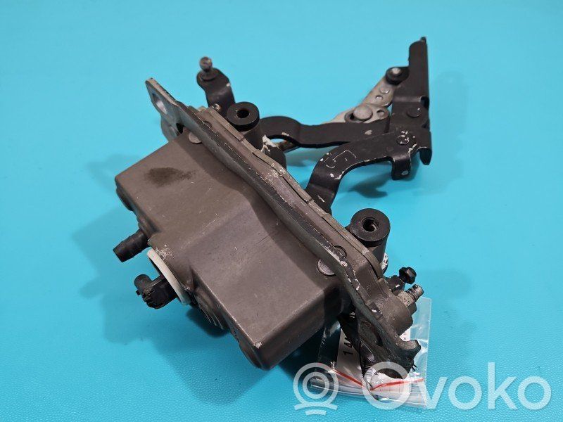Mercedes-Benz E A207 Airbag pietoni