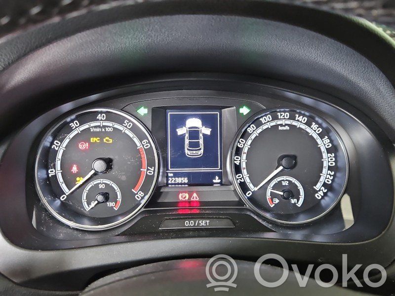 Skoda Rapid (NH) Nopeusmittari (mittaristo) 