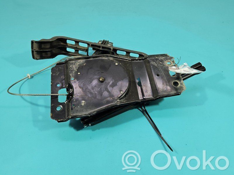 Dodge Caravan Support roue de secours 