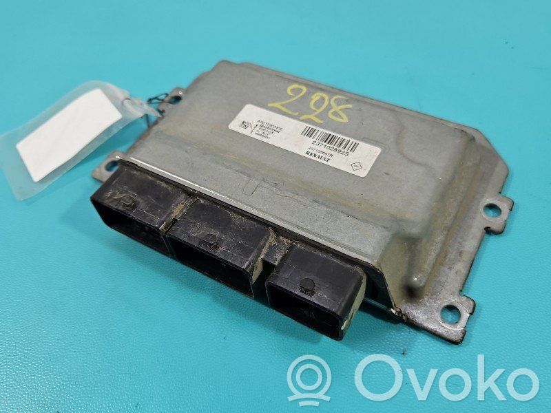 Dacia Sandero Engine control unit/module ECU 