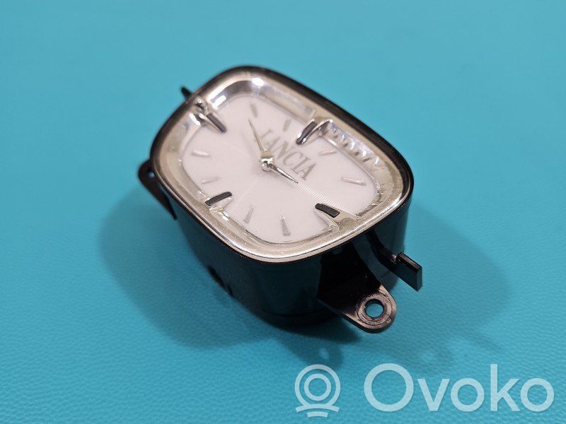Lancia Thema Reloj 