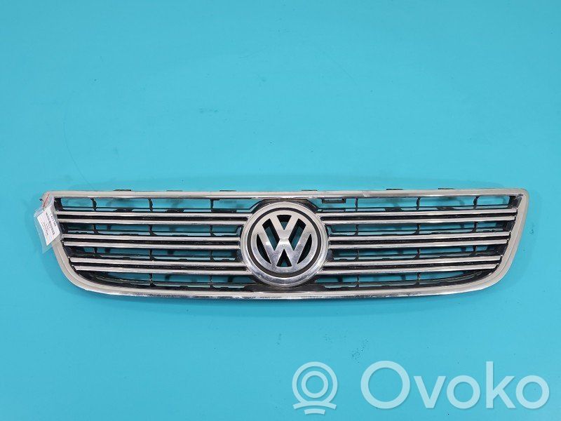 Volkswagen Phaeton Rejilla superior del radiador del parachoques delantero 