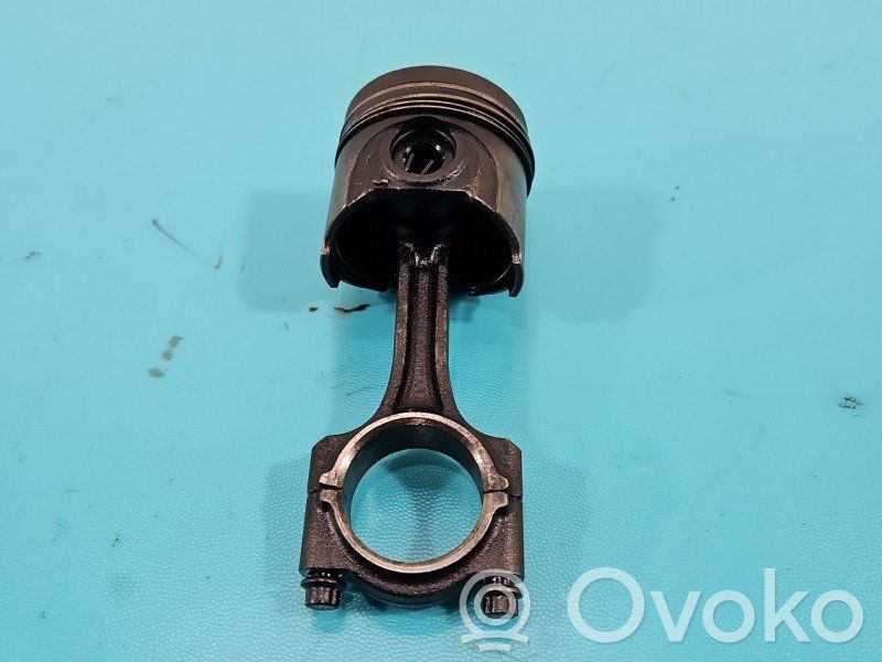 Aixam A741 Piston 