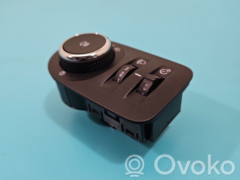 Opel Astra K Light switch 