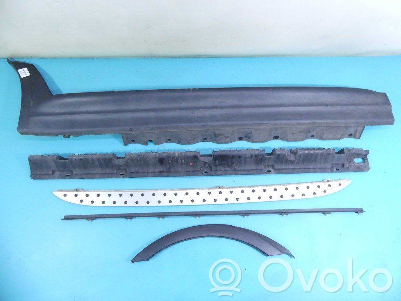 BMW X3 E83 Foot area side trim 