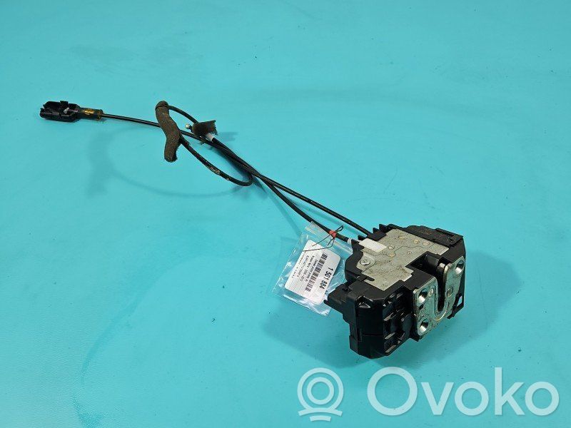 Nissan Note (E11) Front door lock 