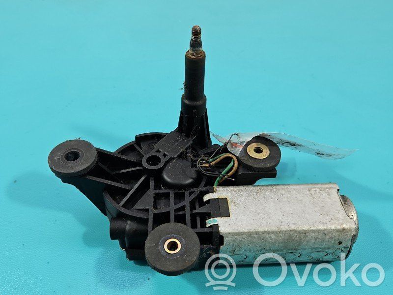 Fiat Panda II Silniczek wycieraczki szyby tylnej 