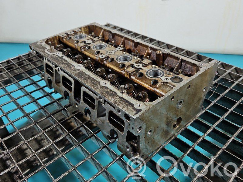 Volkswagen Tiguan Engine head 