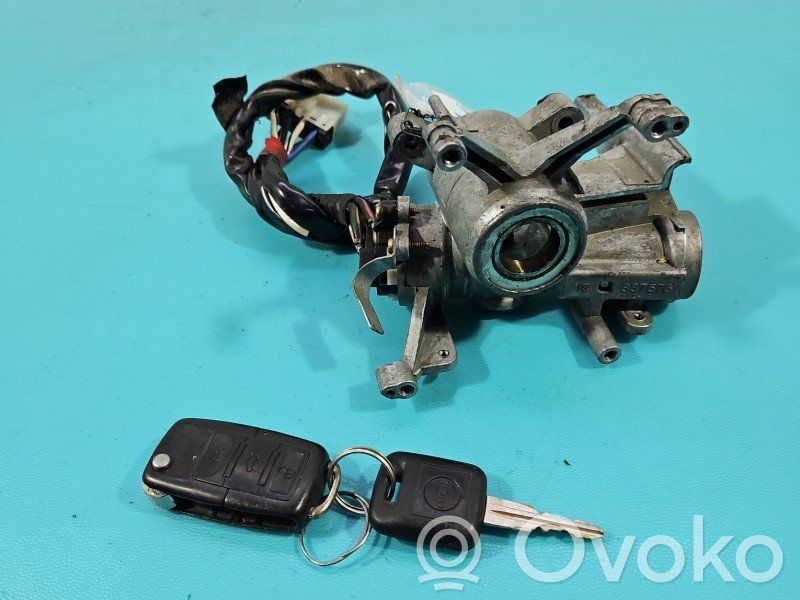 Opel Monterey Ignition lock 