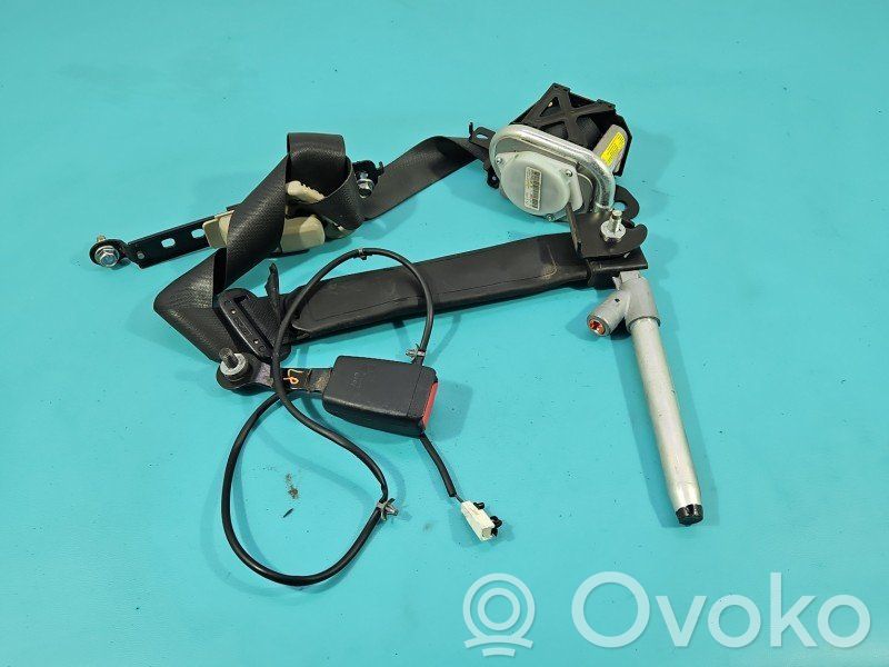 Nissan Note (E11) Front seatbelt 