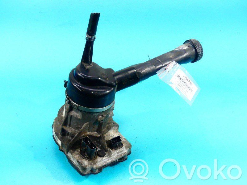 Peugeot 308 Power steering pump 