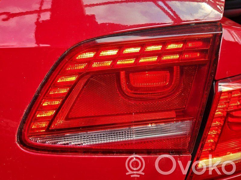 Volkswagen PASSAT B7 Luci posteriori 