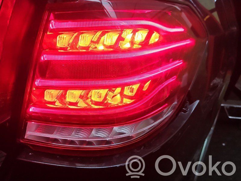 Mercedes-Benz E W212 Lampa tylna 