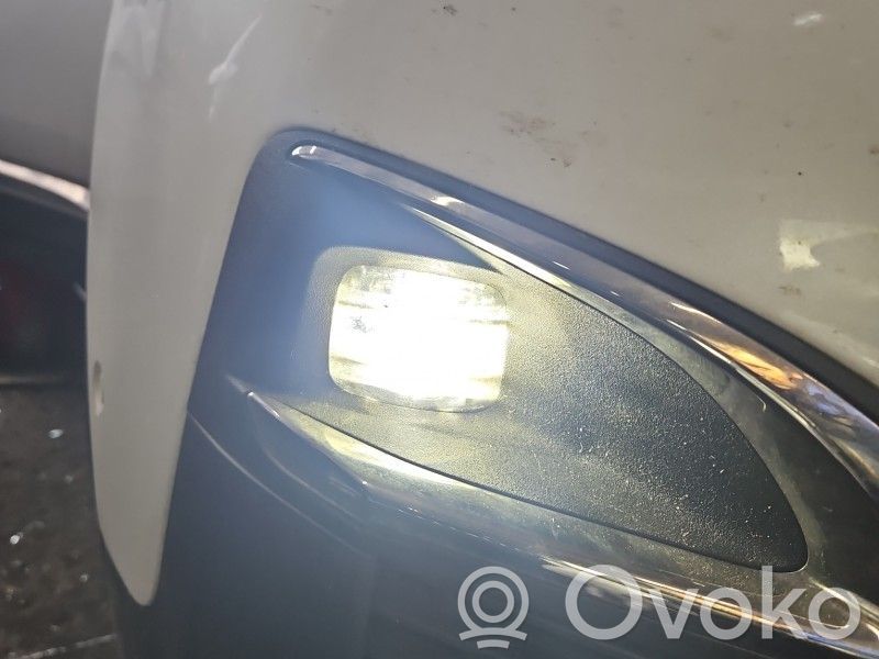 Peugeot 3008 II Feu antibrouillard avant
