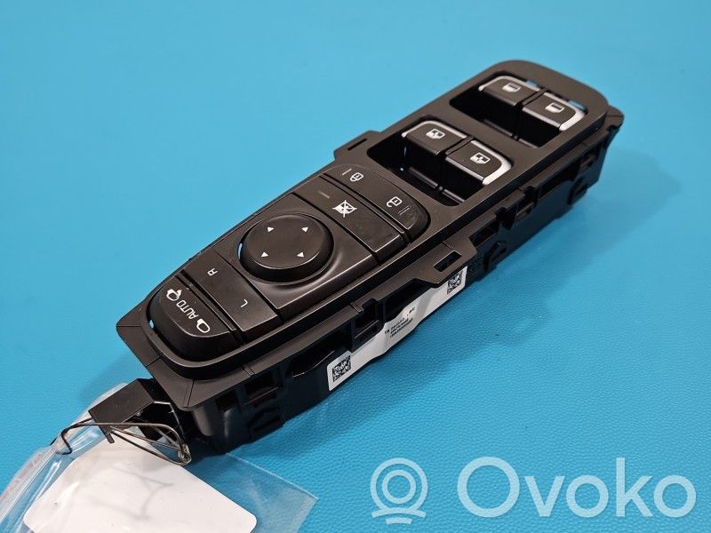 KIA Stinger Interruptor del elevalunas eléctrico 