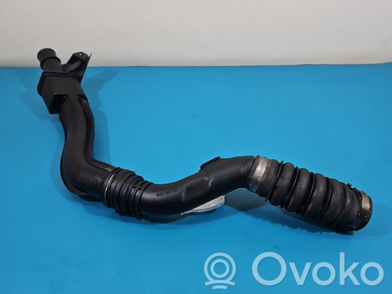 Renault Clio III Välijäähdyttimen letku 