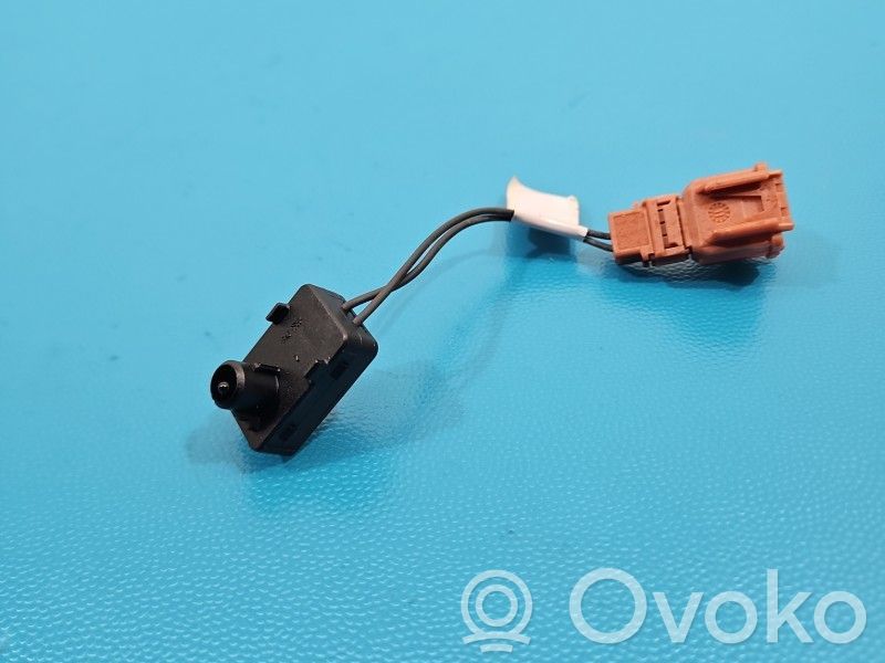 Renault Megane III Sensor de temperatura interna/externa 