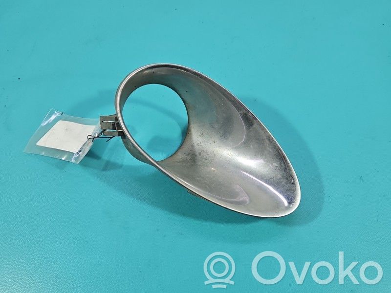 Etusumuvalon ritilä   622561BA,IMPRK1526945