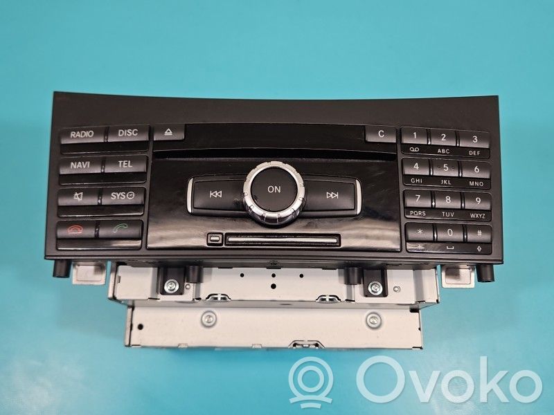 Mercedes-Benz CLS C218 X218 Panel / Radioodtwarzacz CD/DVD/GPS 
