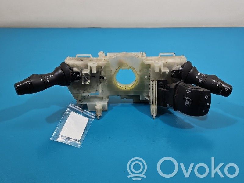 Renault Scenic III -  Grand scenic III Schalter für Scheinwerferwischer 