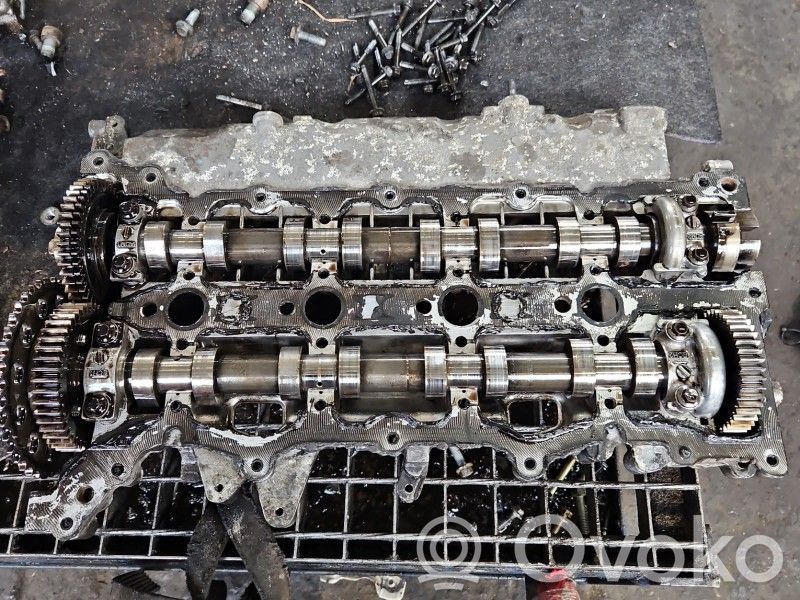 Opel Movano B Engine head 