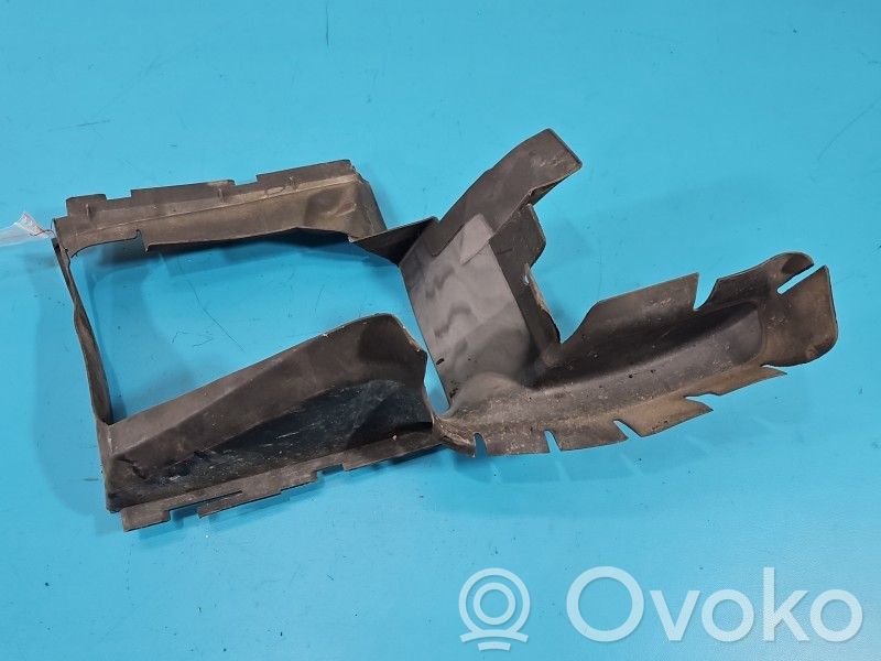 Audi Q7 4L Parte del condotto di aspirazione dell'aria 