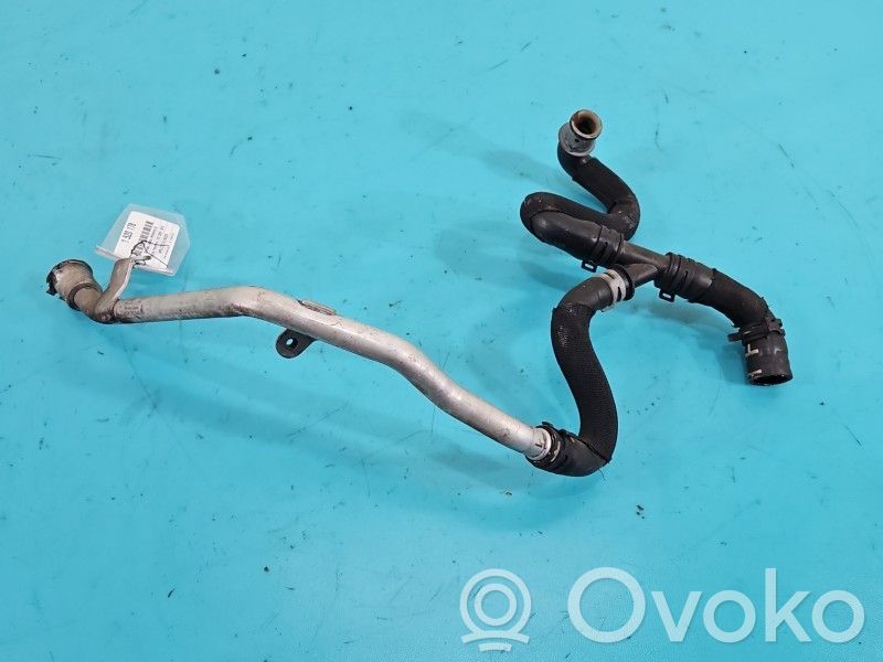Porsche Panamera (970) Tuyau de liquide de refroidissement moteur 