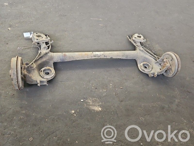 Opel Corsa E Grinda punții spate 