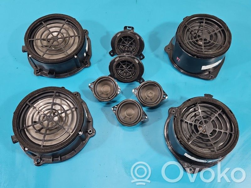 Audi Q7 4L Etuoven kaiutin 