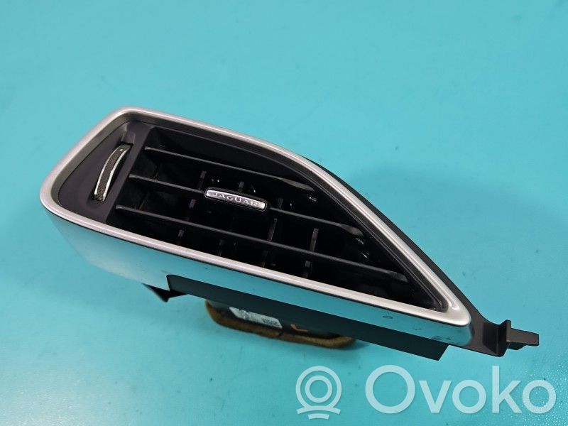 Jaguar XE Ramă grilă ventilație bord 