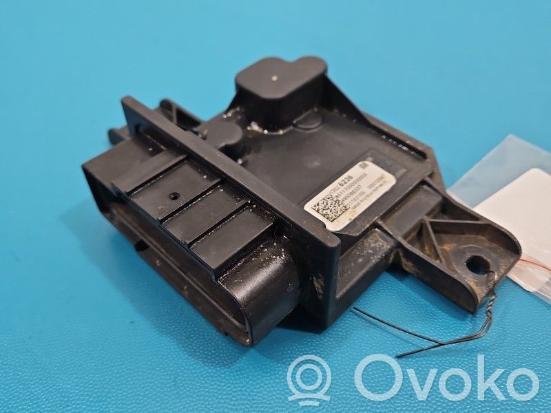 Opel Insignia B Central body control module 