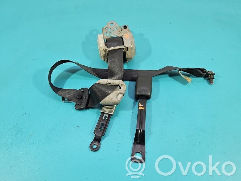 Suzuki Swift I Cinturón delantero 