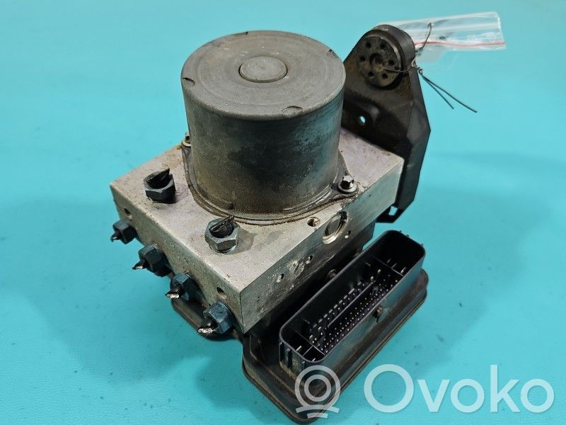 Audi A4 S4 B9 8W ABS Pump 