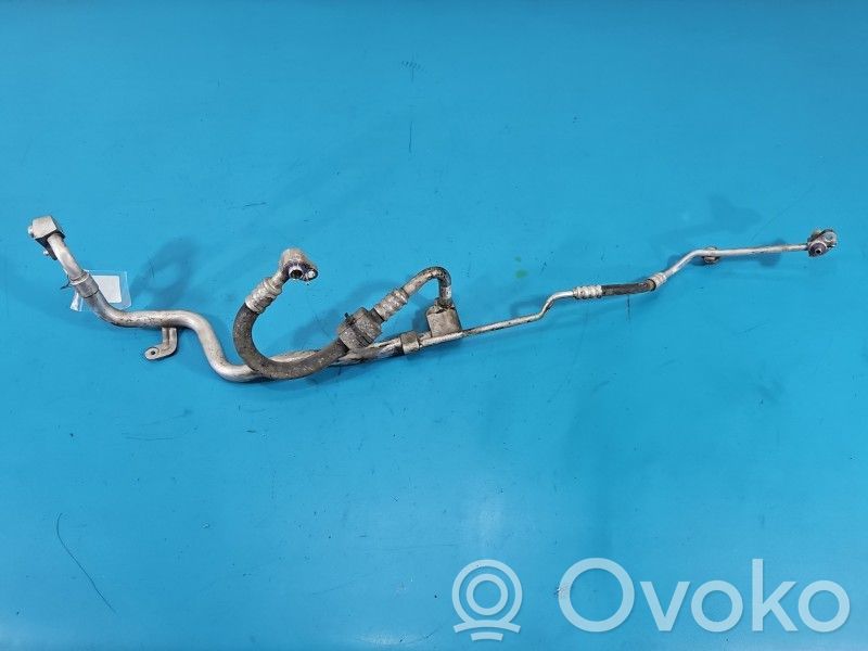 BMW 5 G30 G31 G38 Conductă/furtun aer condiționat (A/C) 