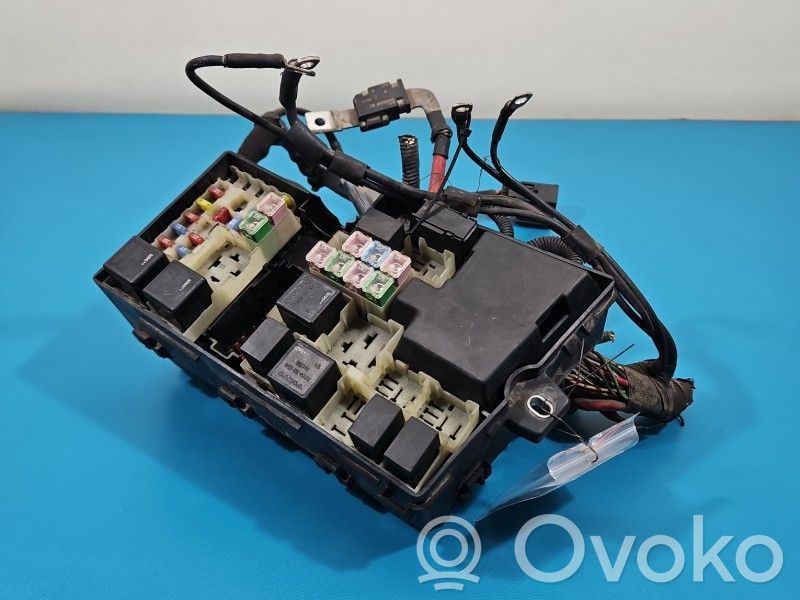 Volvo V50 Saugiklių dėžė (komplektas) 