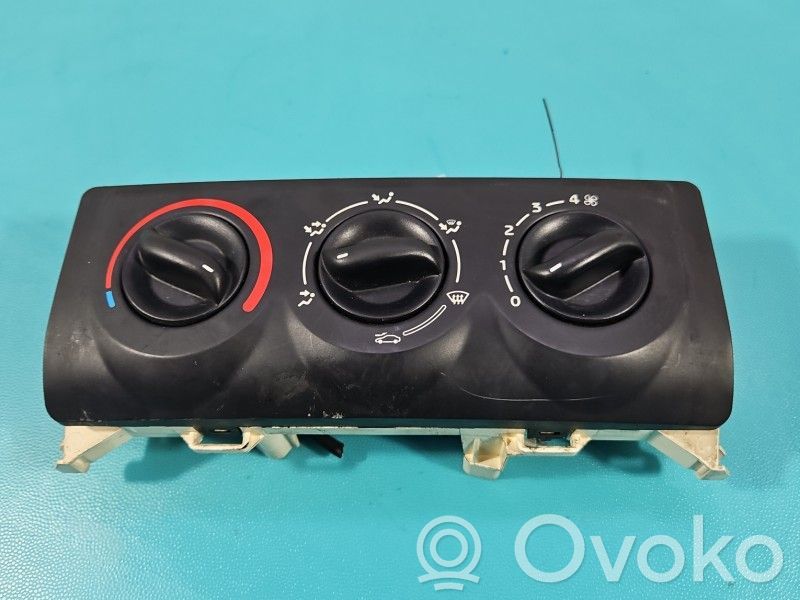 Renault Clio II Climate control/heater control trim 