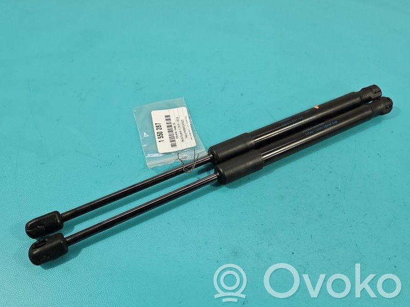 Skoda Superb B8 (3V) Amortizor capotă motor 