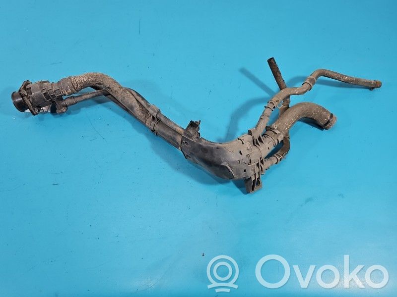 Hyundai i30 Tubo e bocchettone per riempimento serbatoio del carburante