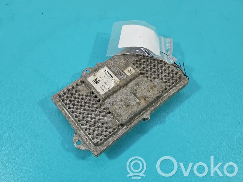 Volvo S90, V90 Moduł sterujący statecznikiem LED 